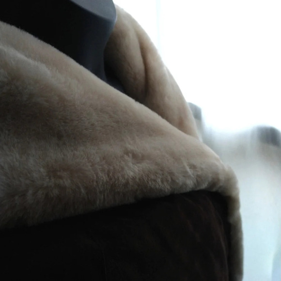 Gorgeous shearling suede winter coat EUC ❤️ - Picture 5 of 15